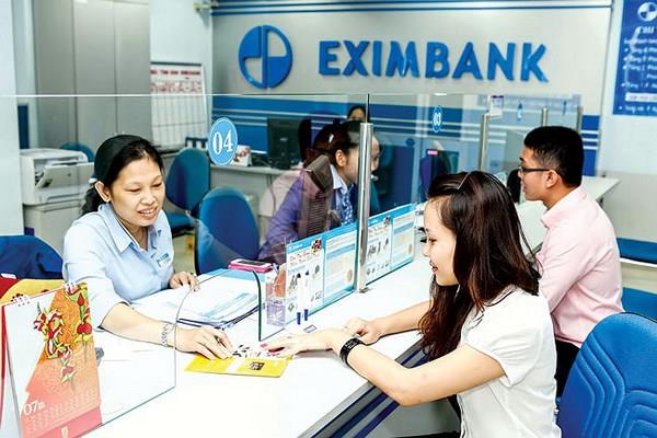 Thủ tục mở tài khoản tiết kiệm Eximbank tại quầy
