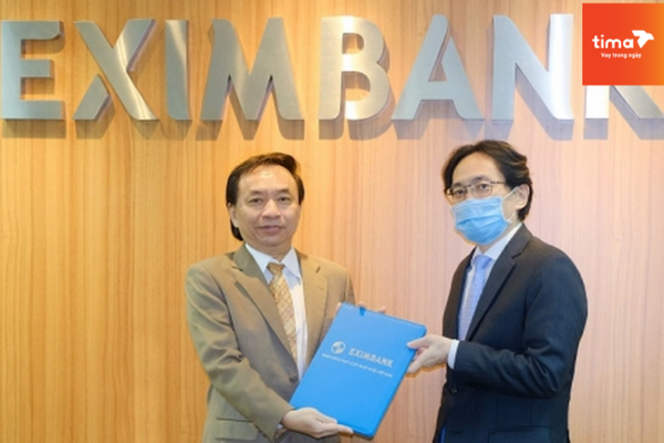 CEO hiện tại của Eximbank là ông Trần Tấn Lộc (bên trái)