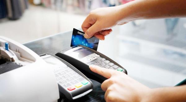 Quẹt thẻ tín dụng thanh toán trực tiếp