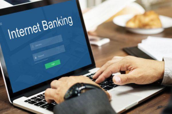 GPBank còn thực hiện liên kết với Mobile Banking để kịp thời gửi các thông báo