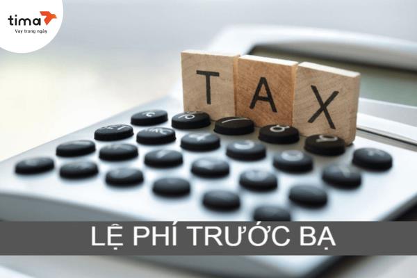 Lệ phí trước bạ khi mua xe trả góp dao động từ 10 - 12% giá trị xe