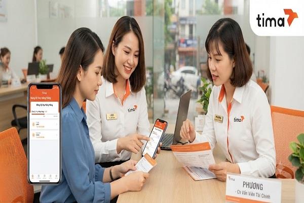 Kiểm tra kỹ hạn mức, lãi suất và các mục phí vay trước khi đồng ký vay vốn