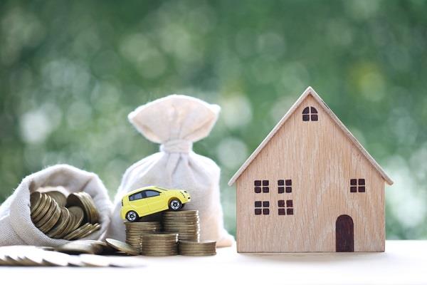 Tài sản đảm bảo đa dạng có thể là xe cộ, nhà cửa hoặc sổ tiết kiệm
