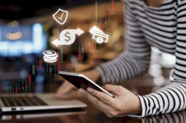 Vay tiền trực tuyến tác động đến thói quen tiêu dùng và kinh tế