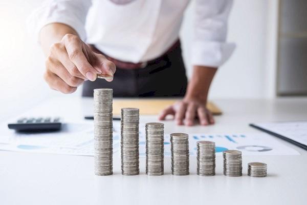 Lựa chọn đầu tư chứng khoán thay vì gửi tiết kiệm khi bạn đã sẵn sàng đối phó với rủi ro