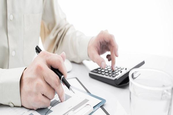 Chi tiêu vượt quá thu nhập sẽ khiến bạn rơi vào khủng hoảng tài chính, nợ nần