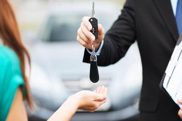 So sánh lãi suất và các chương trình ưu đãi để lựa chọn ngân hàng vay phù hợp