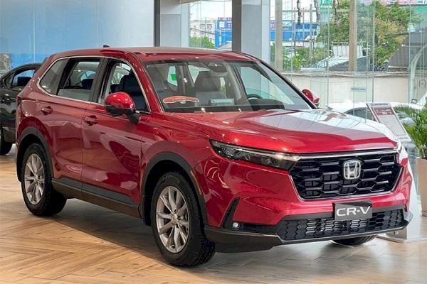 Xe Honda CR-V đang được người Việt yêu thích bởi kiểu dáng hiện đại, đẹp mắt