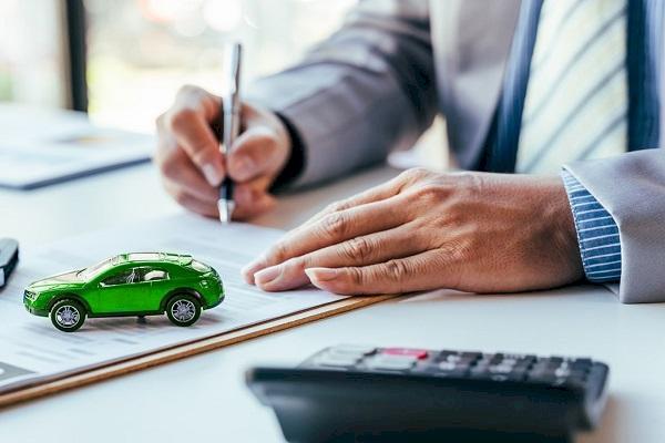 Khi chuẩn bị hồ sơ vay mua ô tô không thể bỏ qua về tài liệu liên quan đến xe ô tô cần mua