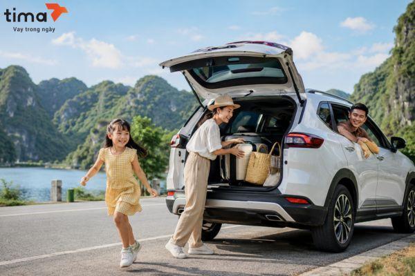 Khách hàng tại Ninh Bình được tư vấn phương án vay bằng đăng ký ô tô phù hợp với nhu cầu vốn thực tế