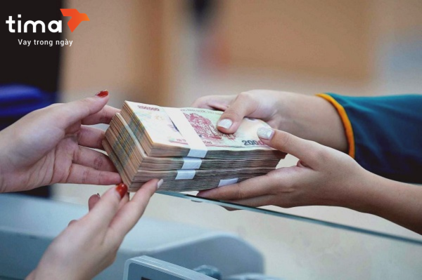 Nắm rõ các điều khoản, lãi suất và mức phí phạt của tất cả các khoản vay đang có