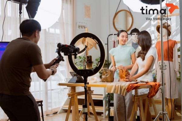 Chủ shop online cần vốn để mở rộng quy mô kinh doanh