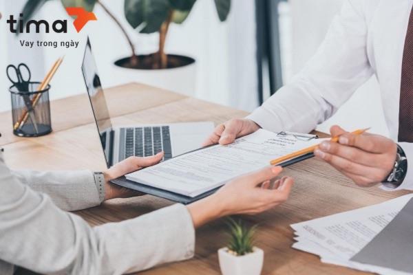 Thời gian tất toán khoản vay càng sớm, phí tất toán trước hạn càng cao