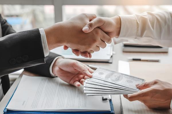 Bên cho vay cũng cần bảo vệ quyền lợi đòi nợ của mình