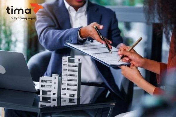 Vay thế chấp sổ đỏ hay vay bằng ô tô. Lựa chọn nào tốt nhất giúp tối ưu tài chính?